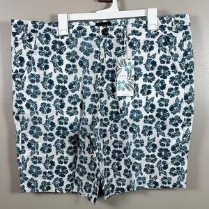 Jachs Men's White Teal Floral Shorts 10” inseam NWT